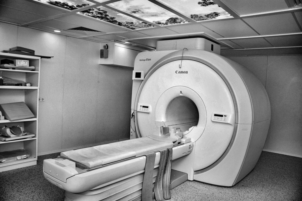 où trouver une irm à champ ouvert en france
